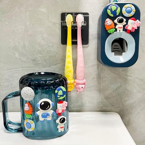 Meyrwoy Wall Toothbrush Holder with Cosmonaut Theme