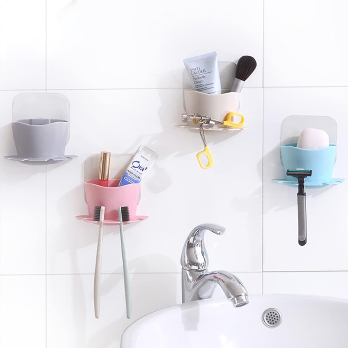 PRETYZOOM Wall Mounted Toothbrush Holder with Suction Cup and Slots