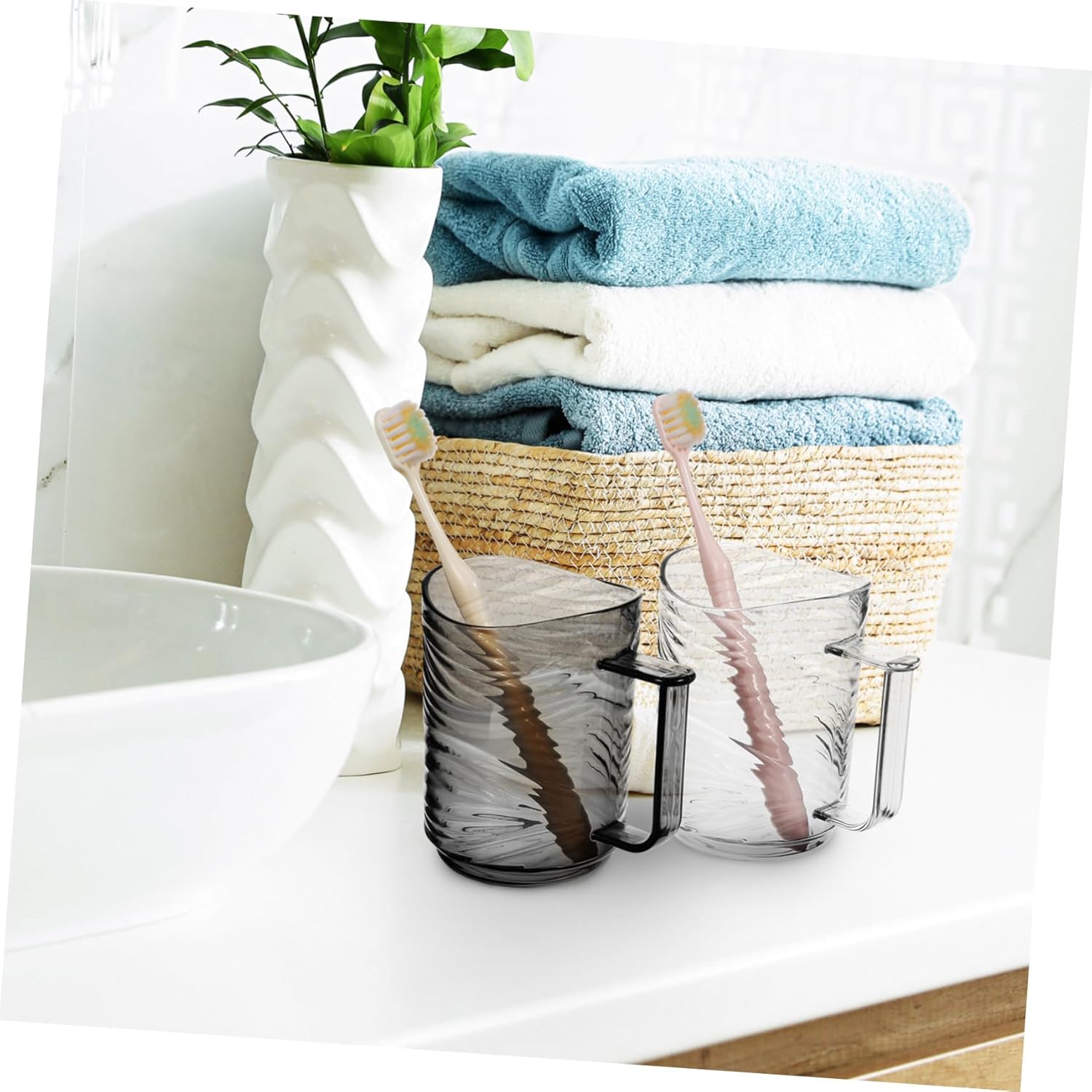 HOLIDYOYO 2pcs Reusable Toothbrush Holder