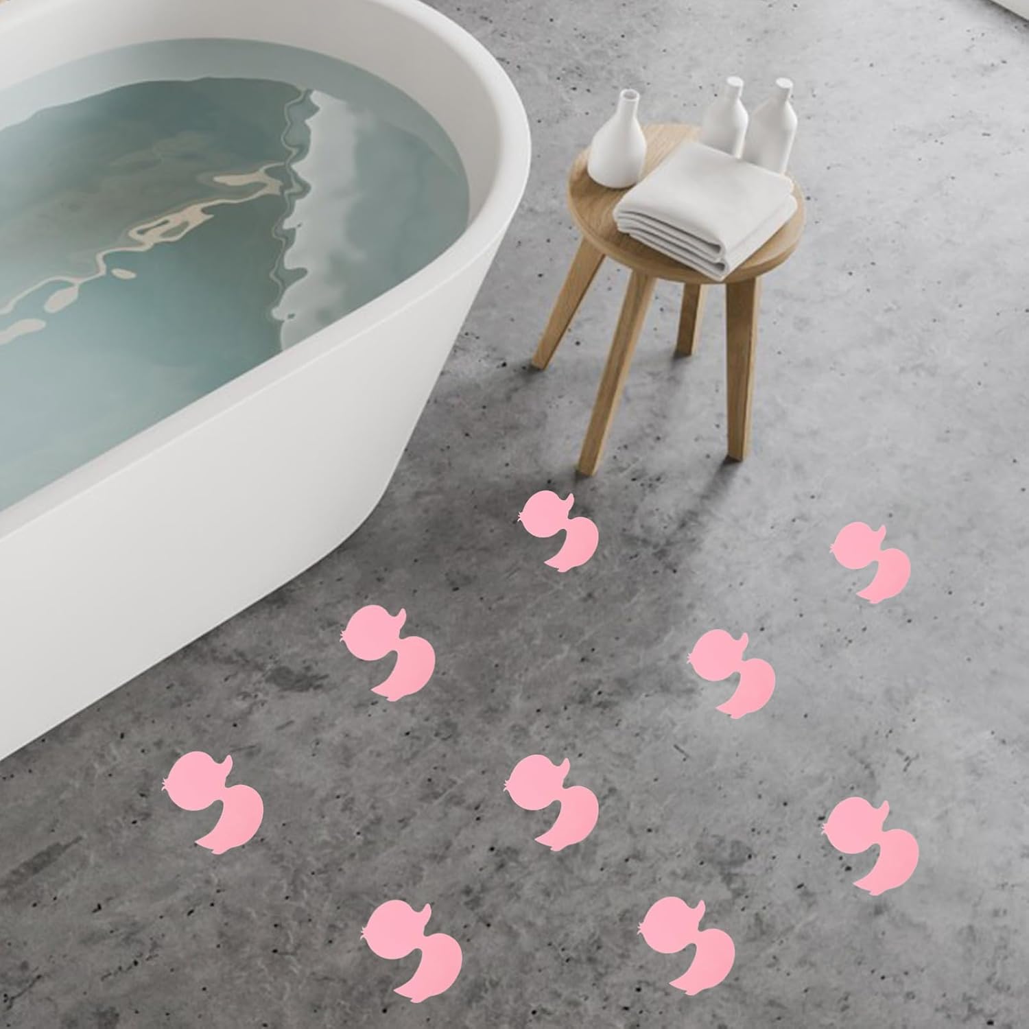 BEBEMOKO 12pcs Cartoon Duck Bathtub Stickers
