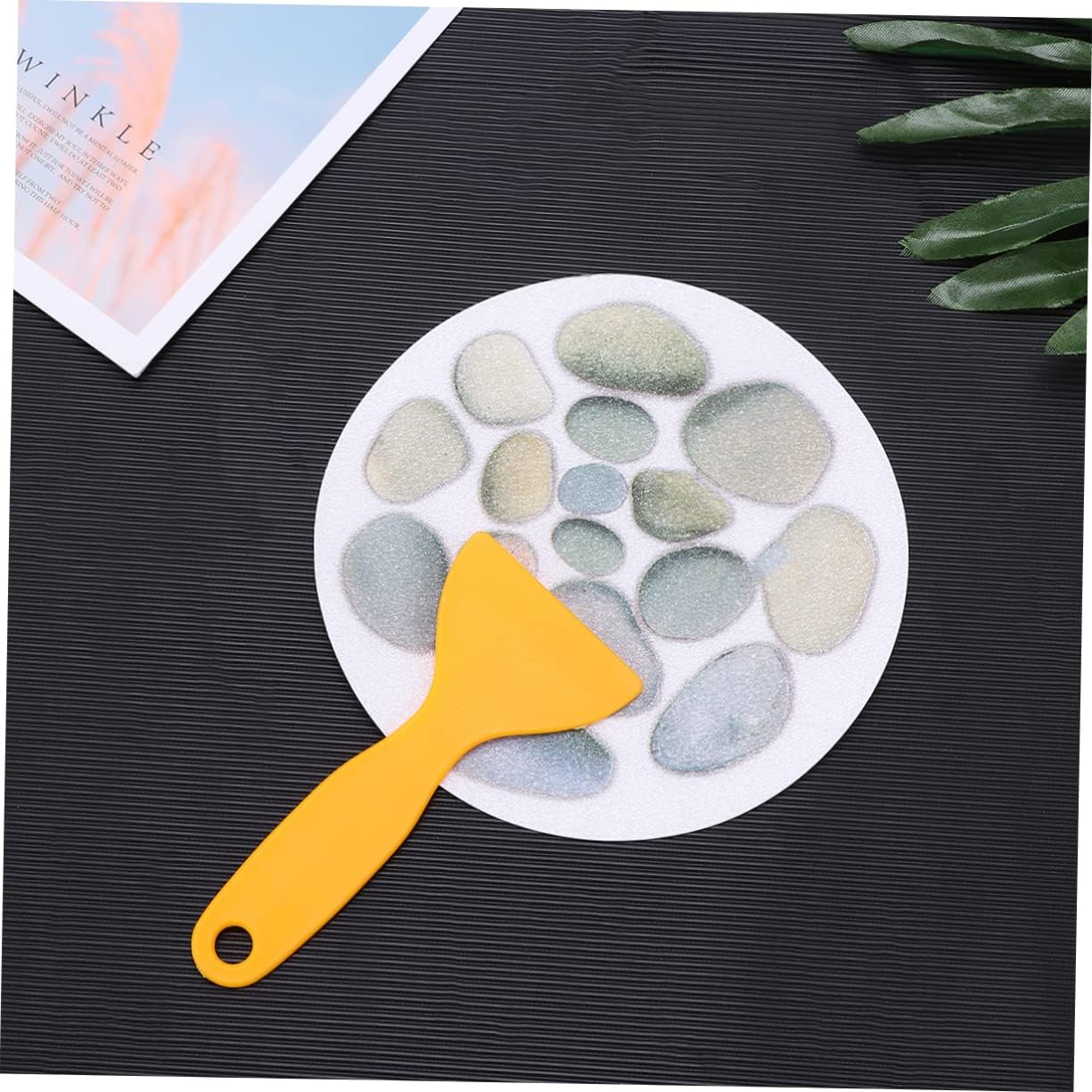 PRETYZOOM 4Pcs Bathroom Non-Slip Stickers with Scraper